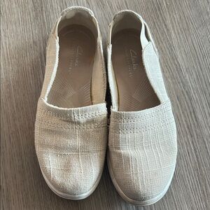 Clarks Beige Slip-On Shoes Cloud Steppers